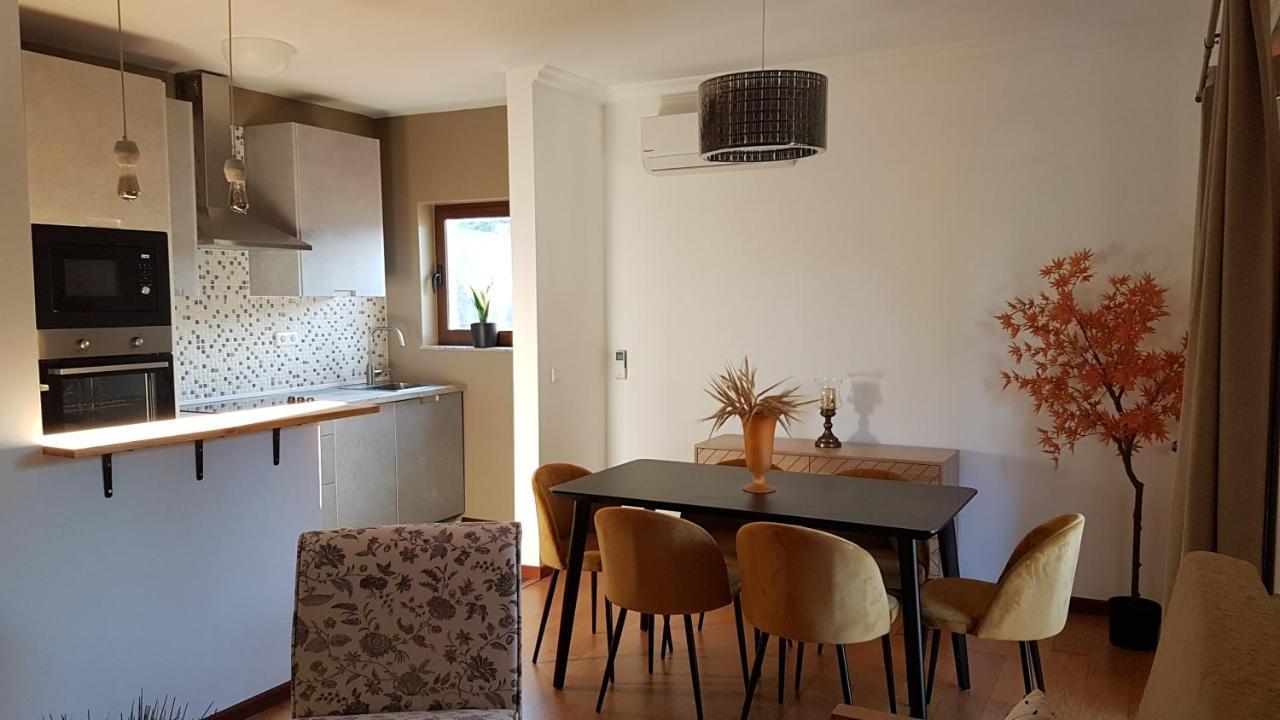 Sobreiro Apartamentos Rio Caldo Extérieur photo